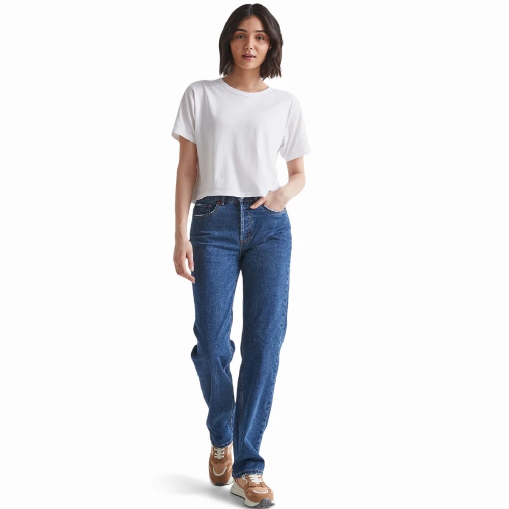 NWT DUER Women's Loose Straight in Medium Blue - Size 27" Waist x 32" Inseam